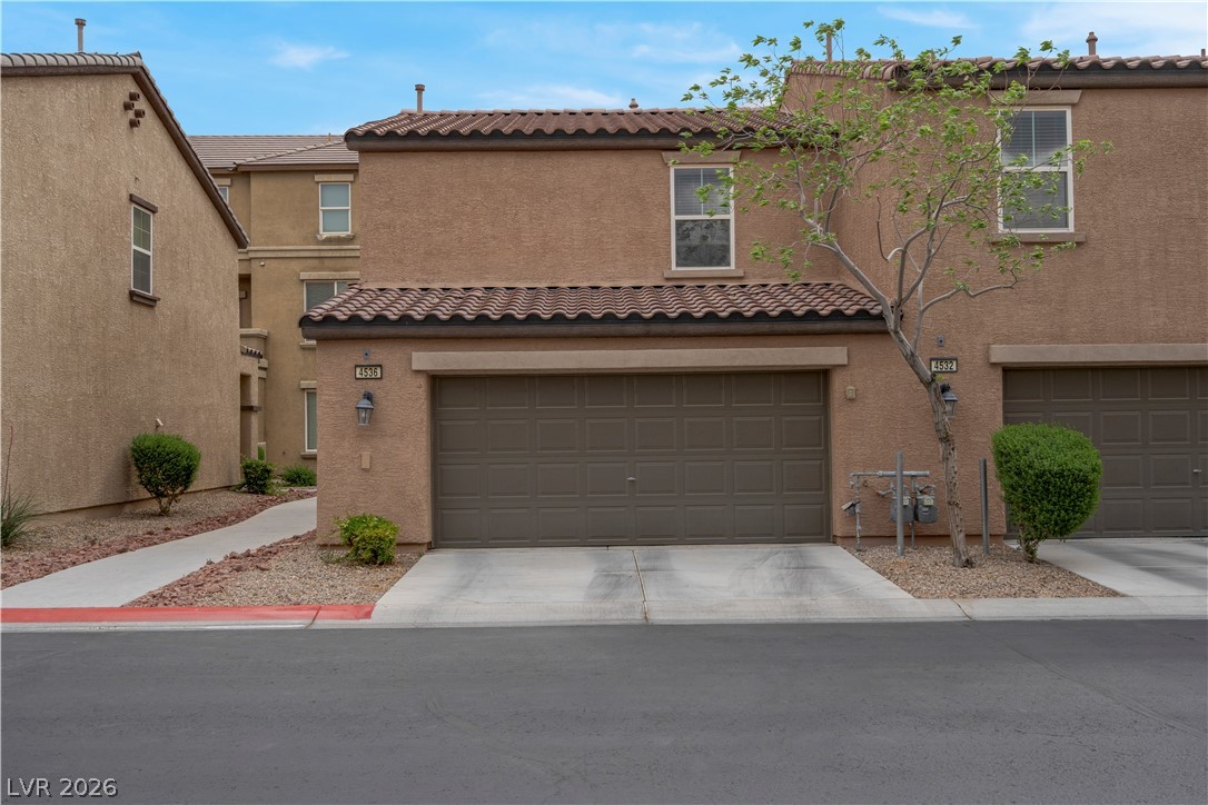 4536 Woolcomber Street Las Vegas NV 89115