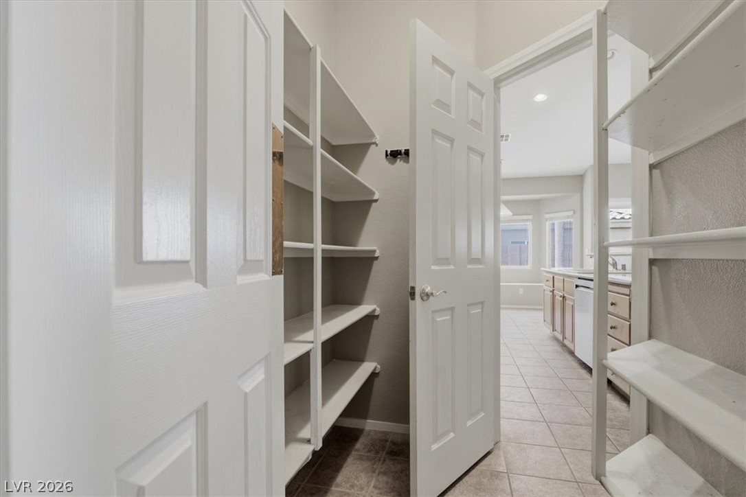 1125 Heaton Avenue Henderson NV 89052