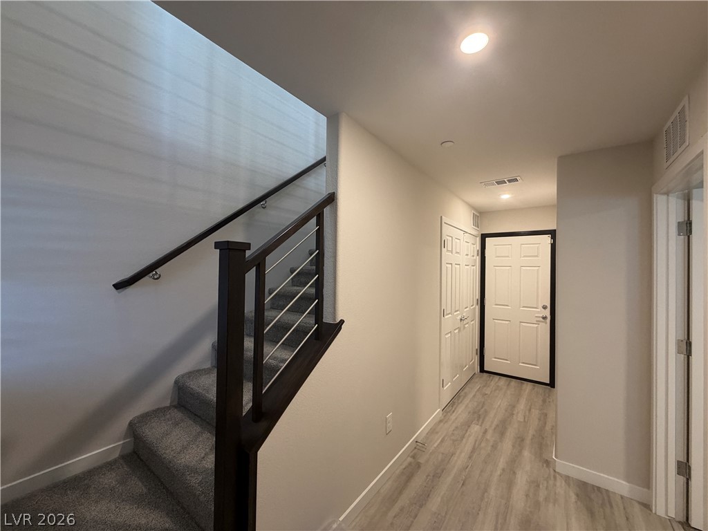 5618 Beguiling Falls Street Las Vegas NV 89148