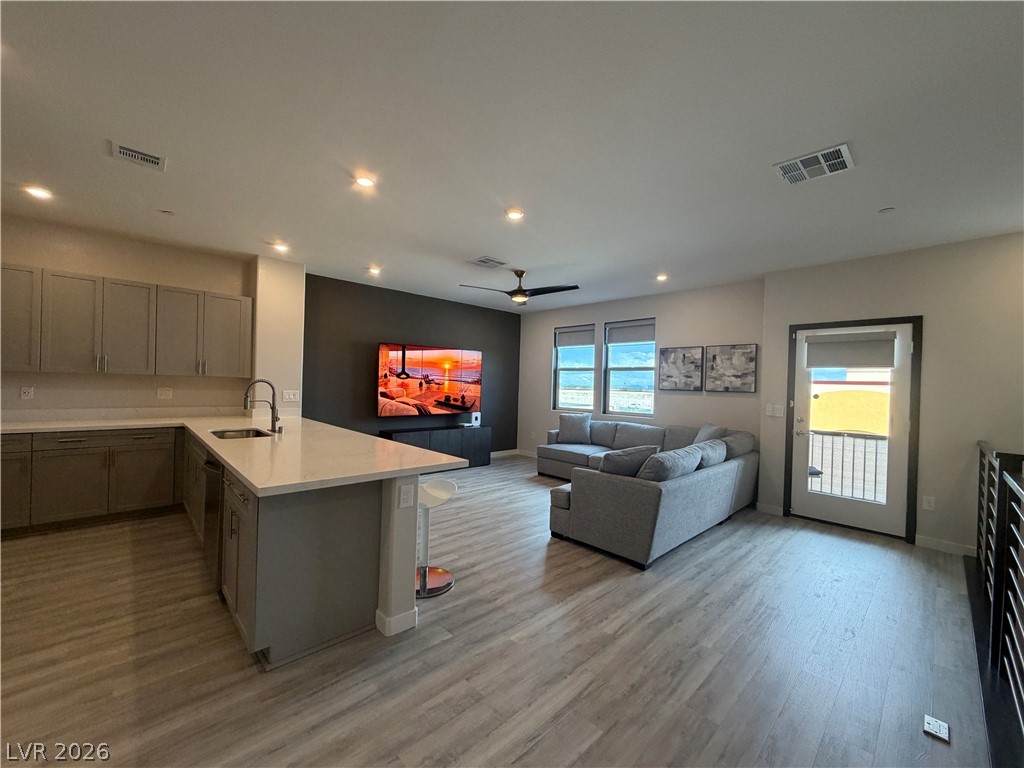 5618 Beguiling Falls Street Las Vegas NV 89148