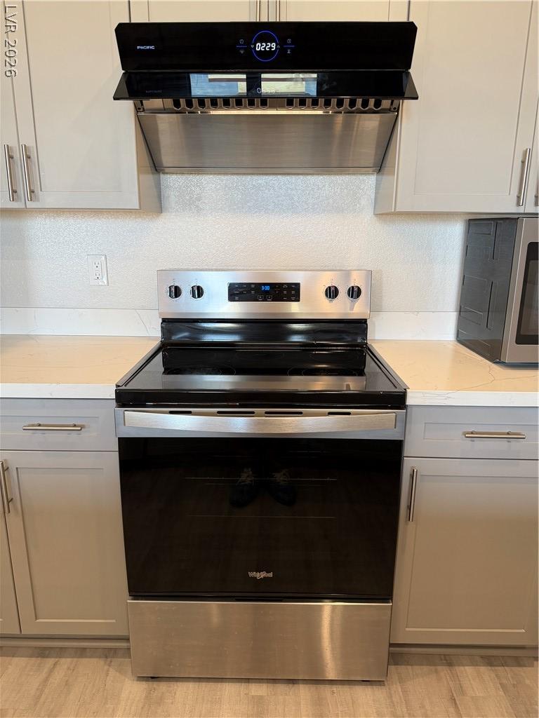 5618 Beguiling Falls Street Las Vegas NV 89148