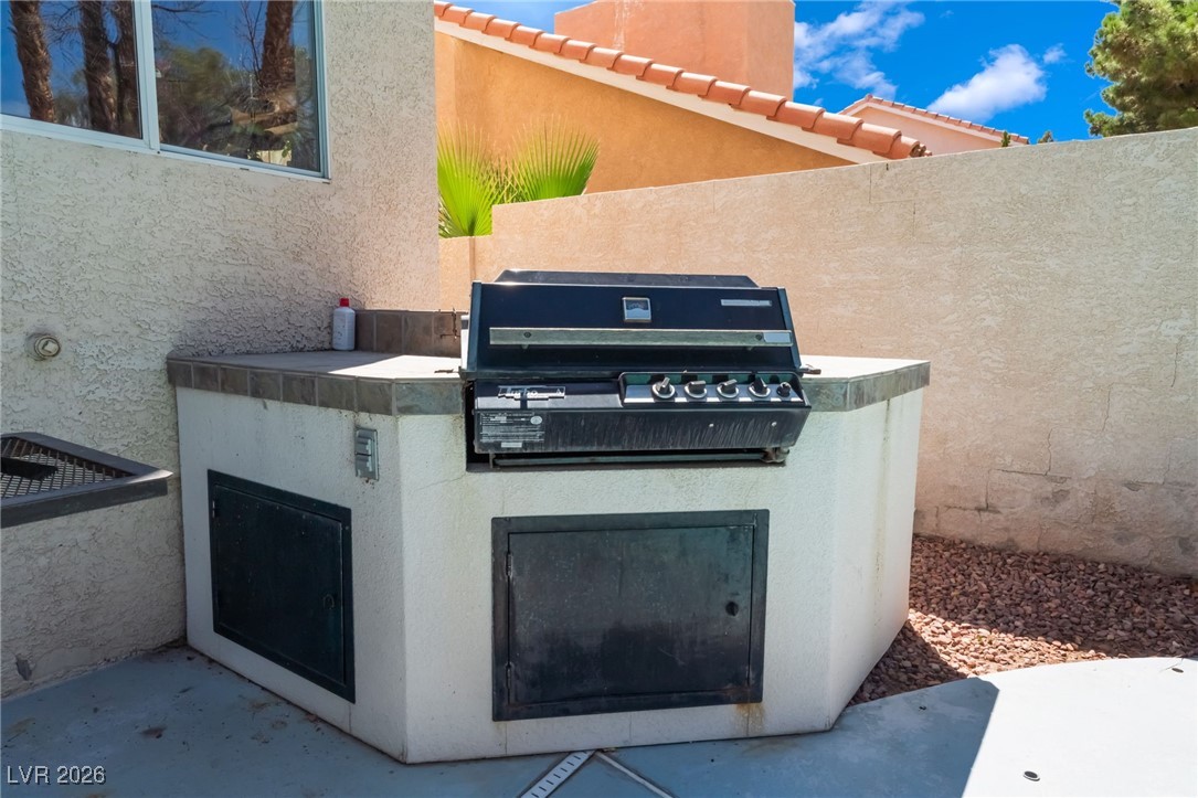 7504 Heather Knoll Circle Las Vegas NV 89129