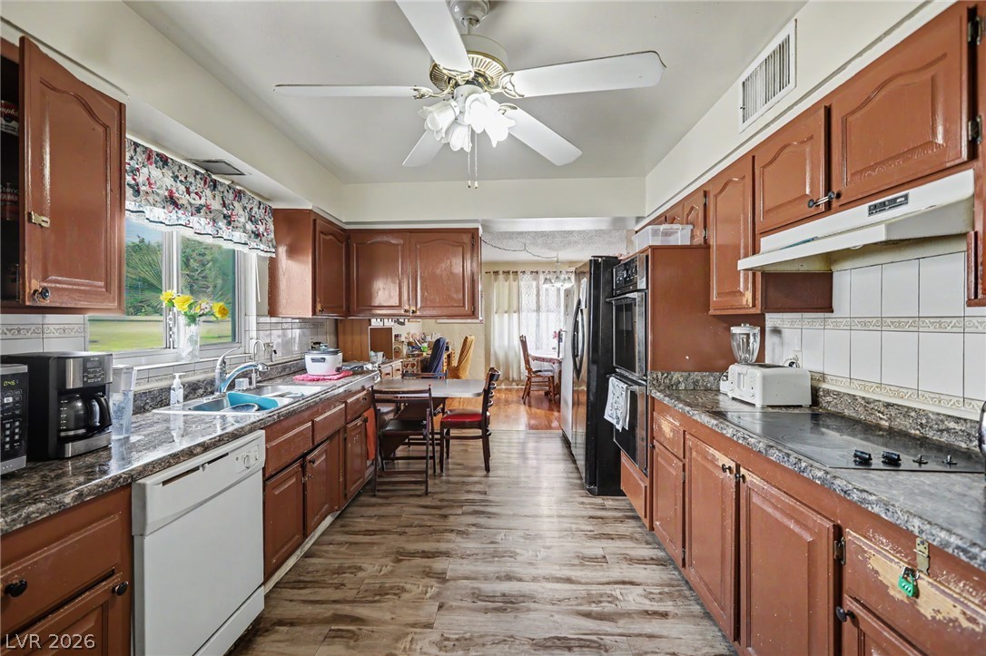 1905 South 17th Street Las Vegas NV 89104