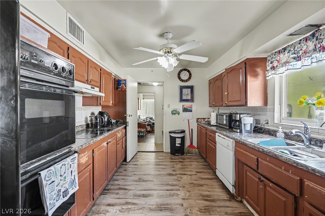1905 South 17th Street Las Vegas NV 89104