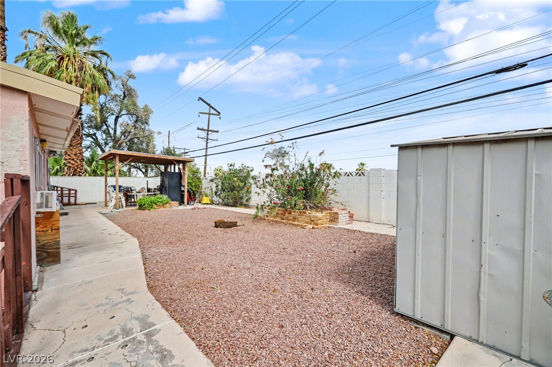 1905 South 17th Street Las Vegas NV 89104