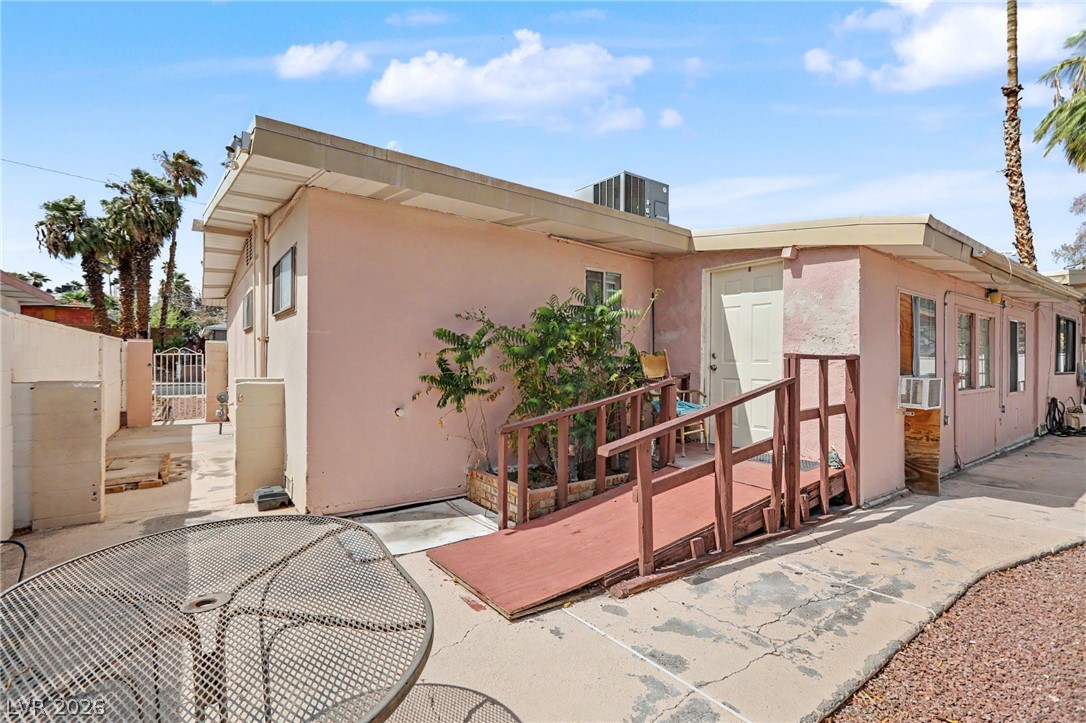 1905 South 17th Street Las Vegas NV 89104