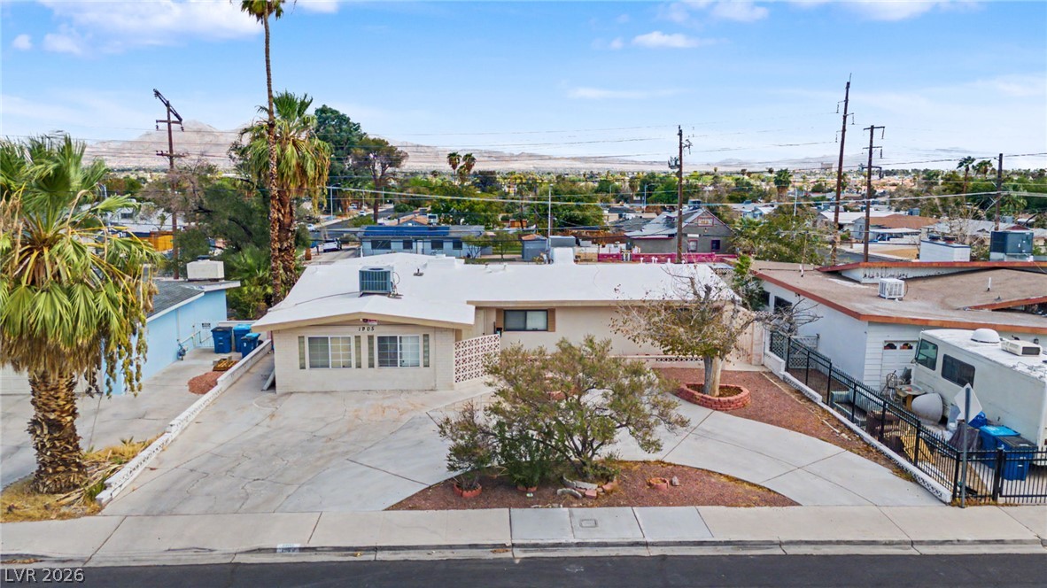 1905 South 17th Street Las Vegas NV 89104