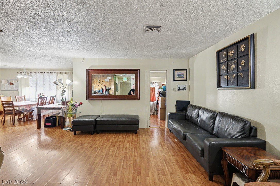 1905 South 17th Street Las Vegas NV 89104