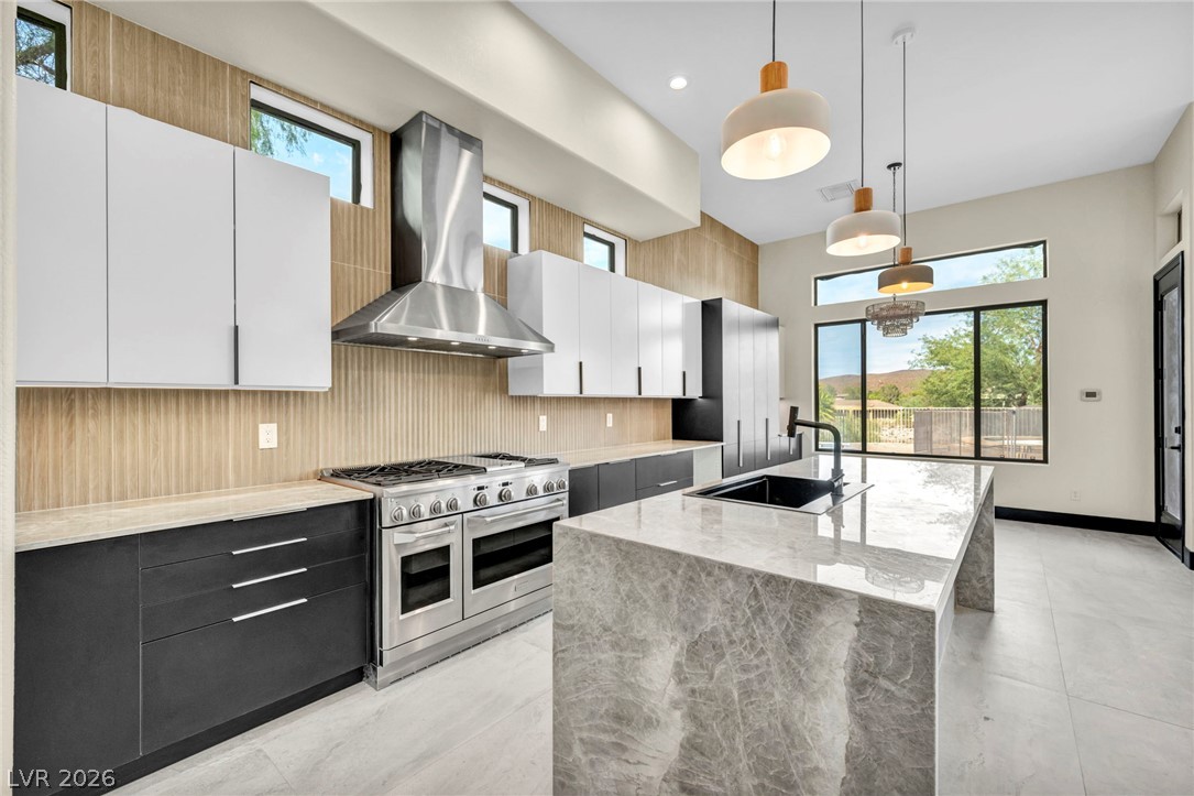 18 Wade Hampton Trail Henderson NV 89052