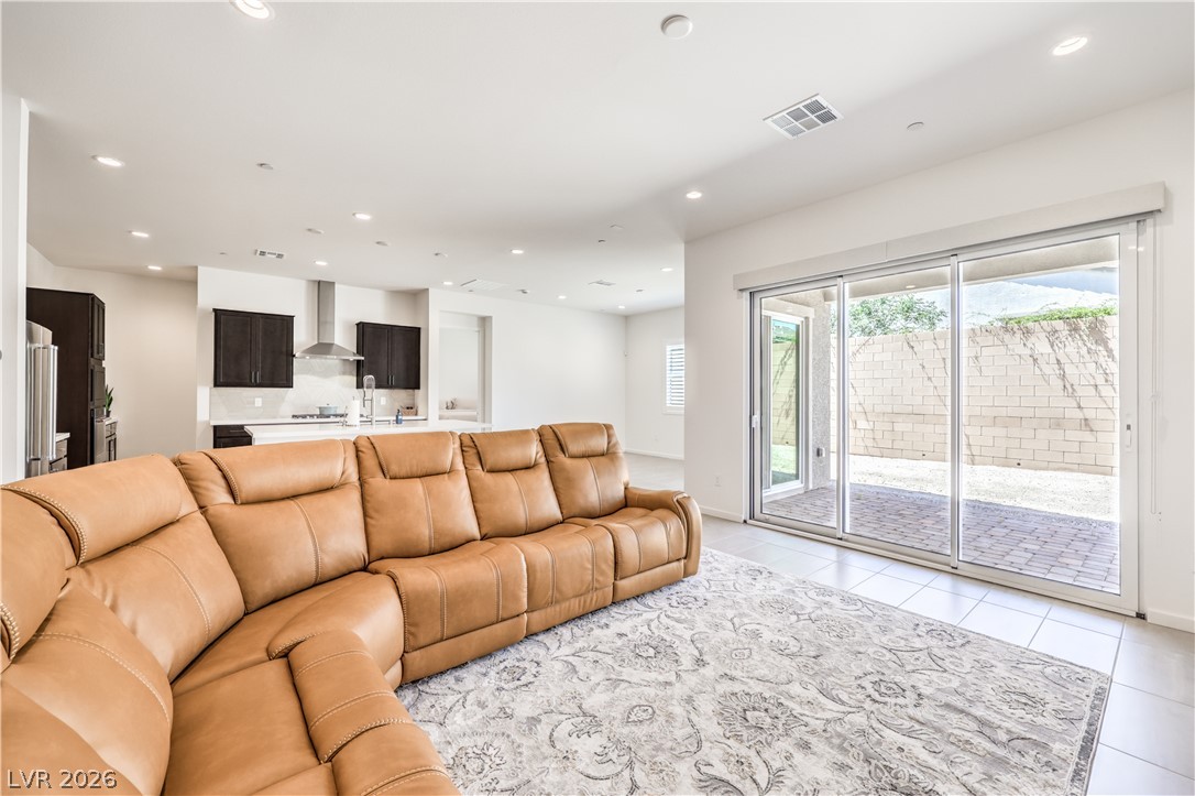 10220 Meandering Dell Avenue Las Vegas NV 89166