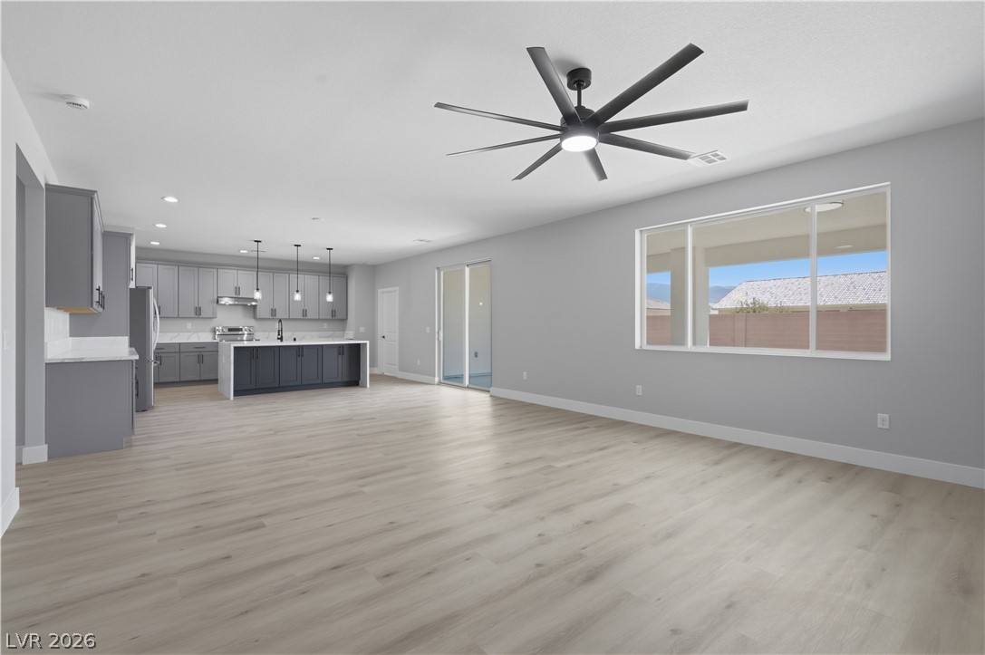 4821 Stoneham Street Pahrump NV 89061