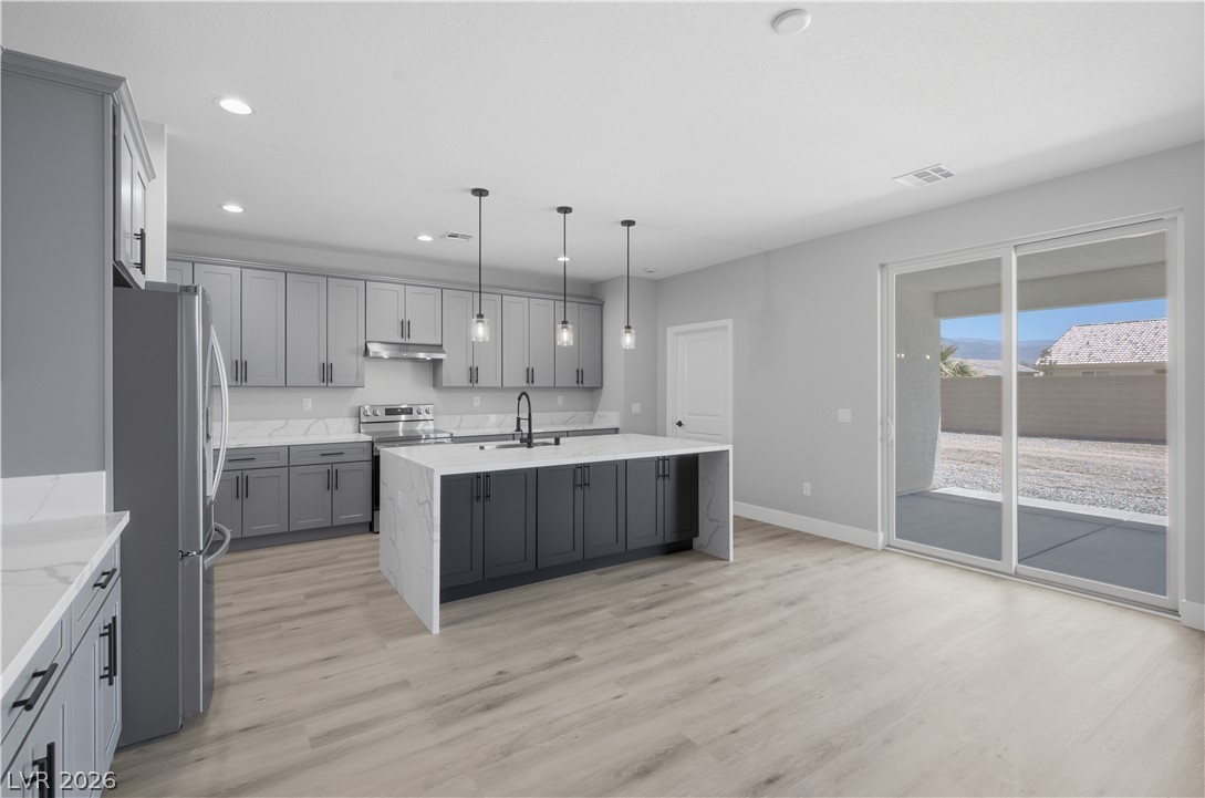 4821 Stoneham Street Pahrump NV 89061