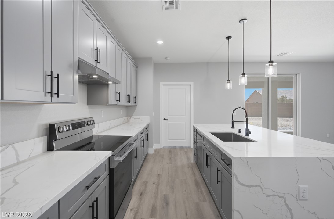 4821 Stoneham Street Pahrump NV 89061