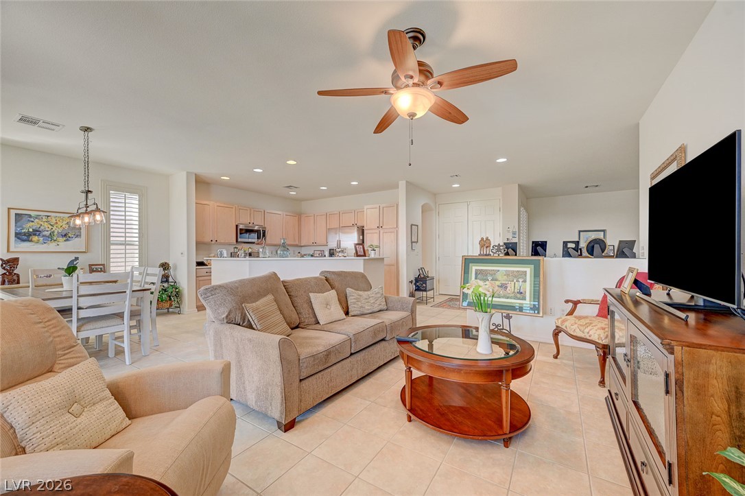 4396 Regalo Bello Street Las Vegas NV 89135