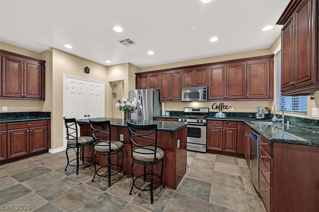 7630 Port Orchard Avenue Las Vegas NV 89113