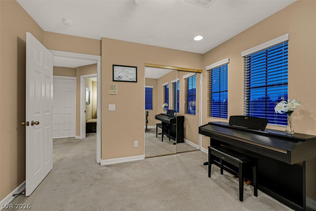 7630 Port Orchard Avenue Las Vegas NV 89113