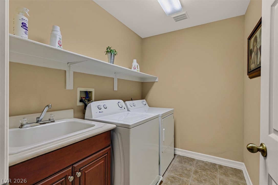 7630 Port Orchard Avenue Las Vegas NV 89113