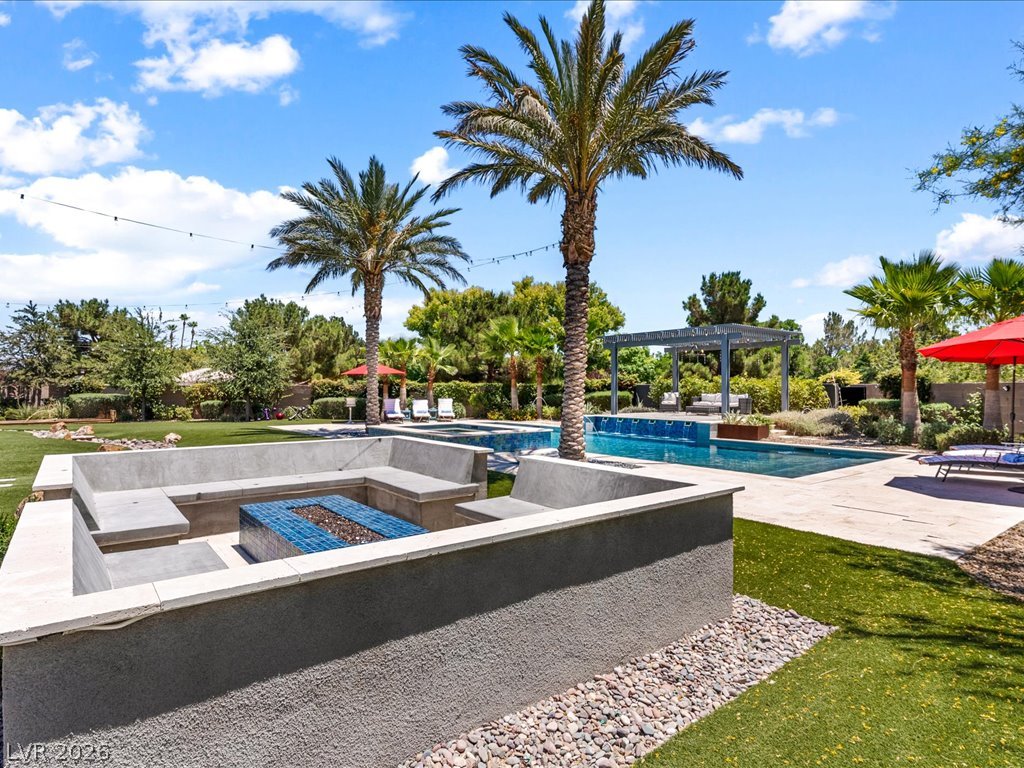 6155 Luna View Avenue Las Vegas NV 89131