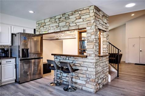 6348 Mockingbird Lane Las Vegas NV 89103