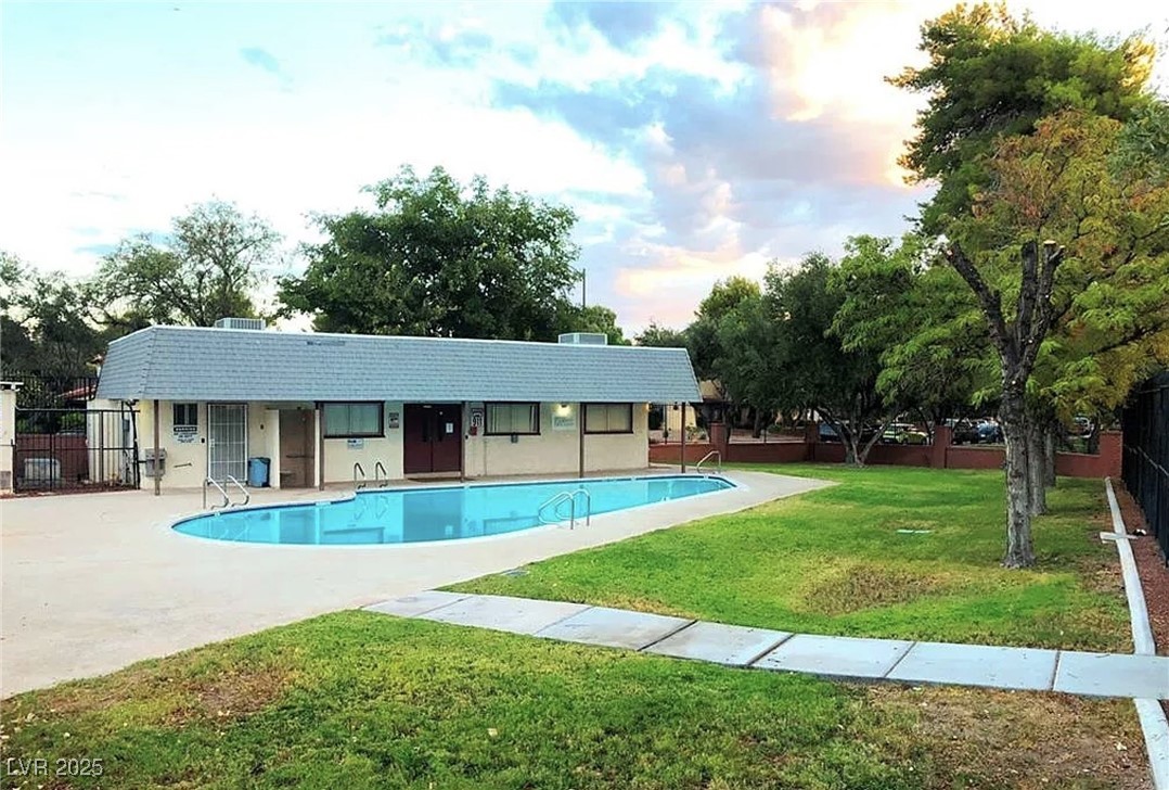 3068 South Pecos Road Las Vegas NV 89121