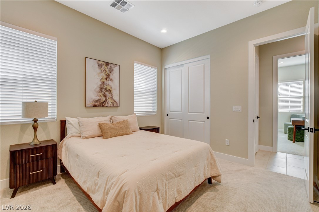 9006 Coastal Oaks Street Las Vegas NV 89166