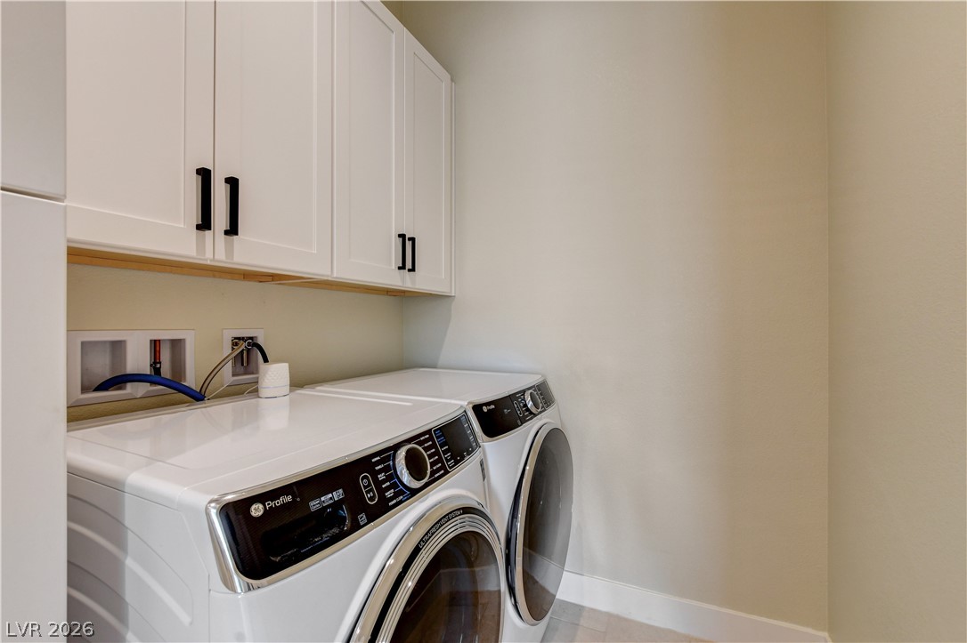 9006 Coastal Oaks Street Las Vegas NV 89166