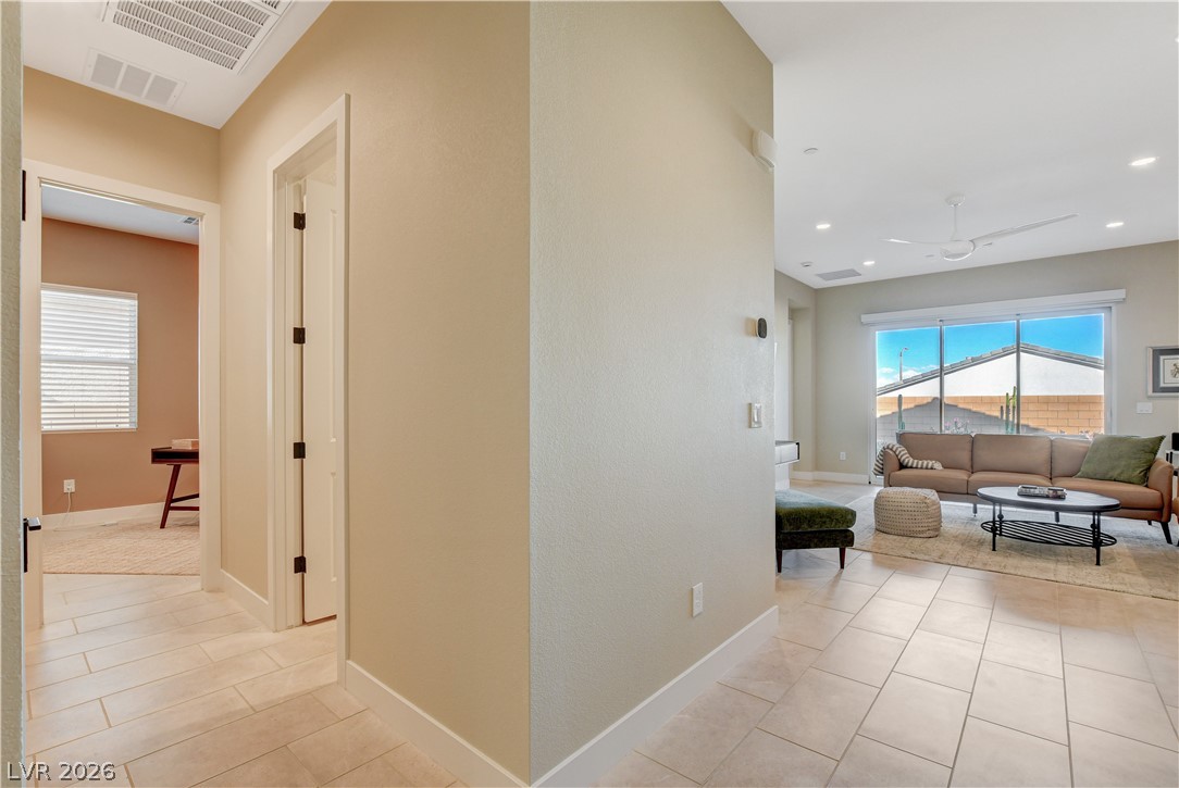 9006 Coastal Oaks Street Las Vegas NV 89166