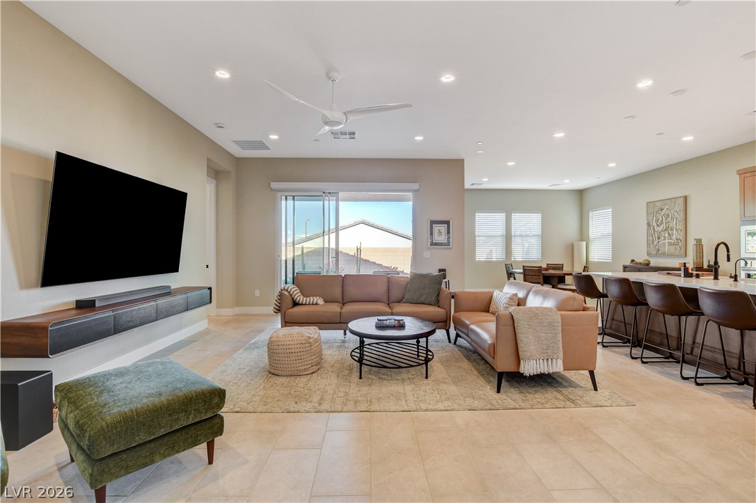 9006 Coastal Oaks Street Las Vegas NV 89166