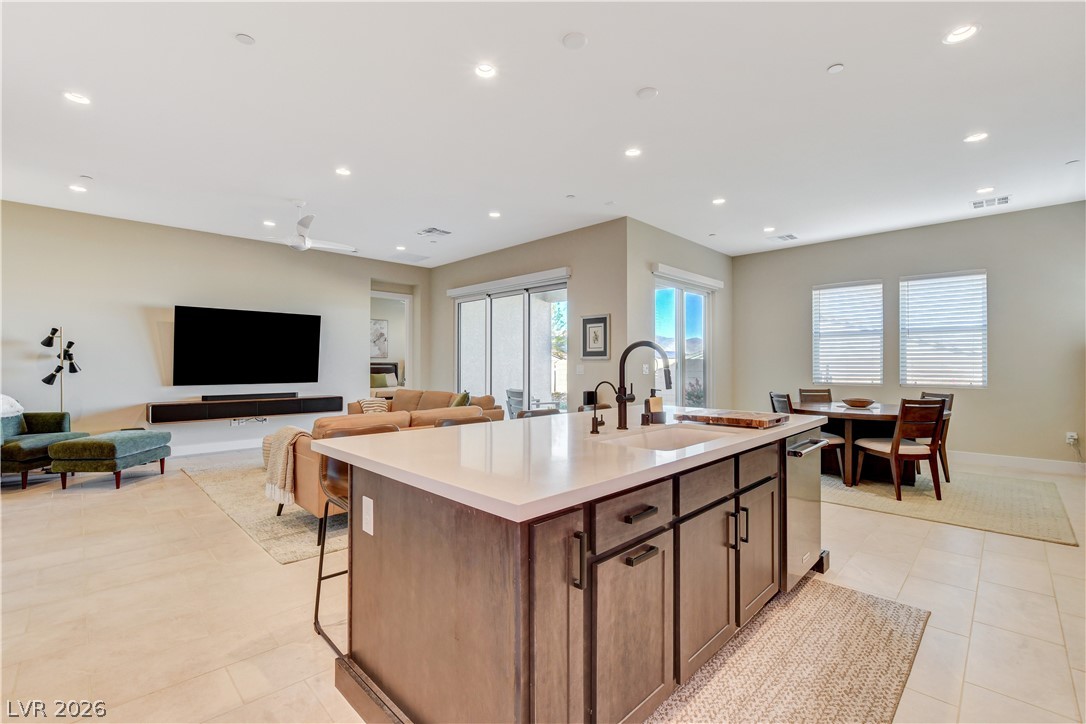 9006 Coastal Oaks Street Las Vegas NV 89166