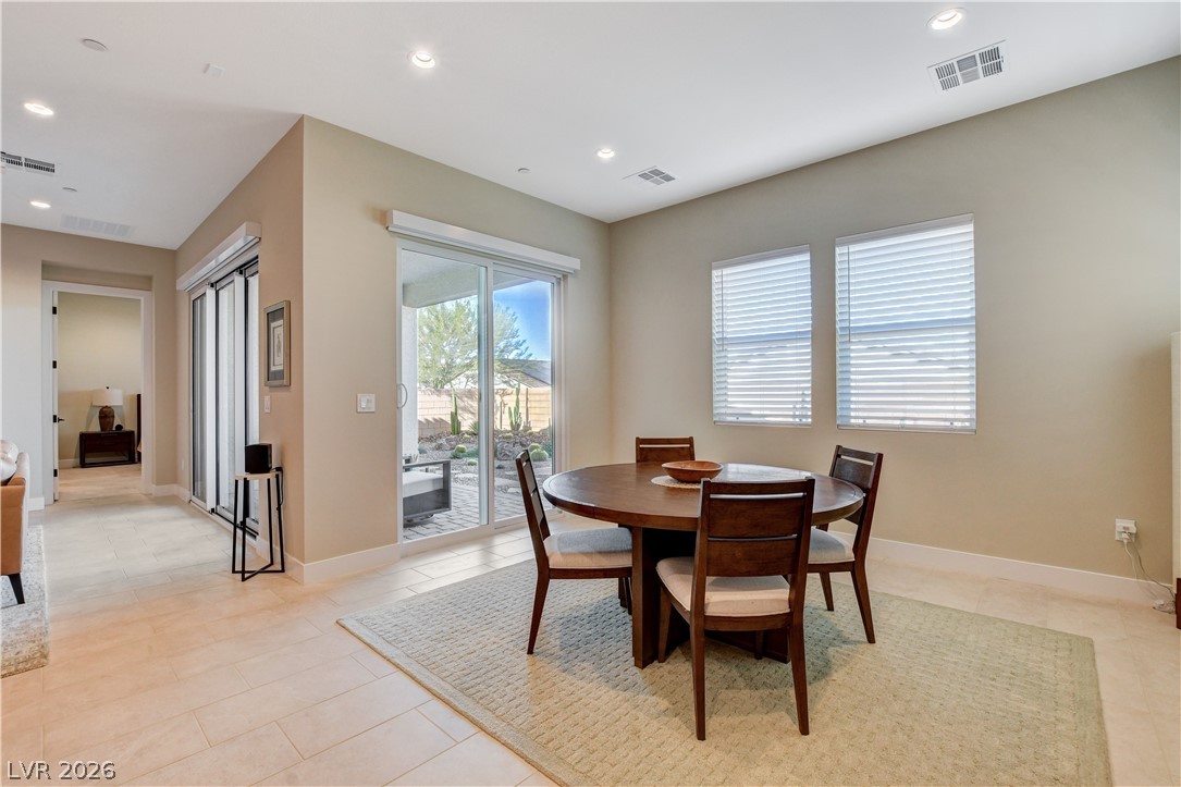 9006 Coastal Oaks Street Las Vegas NV 89166
