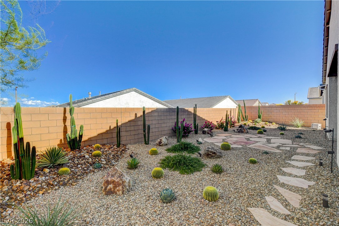 9006 Coastal Oaks Street Las Vegas NV 89166