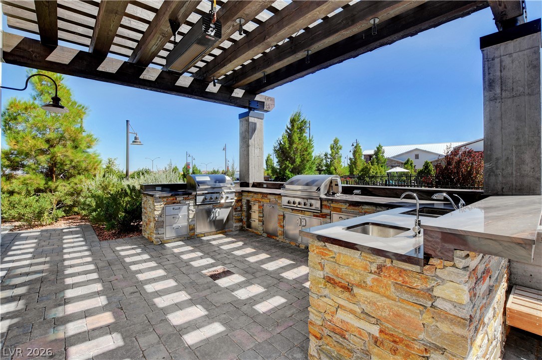 9006 Coastal Oaks Street Las Vegas NV 89166