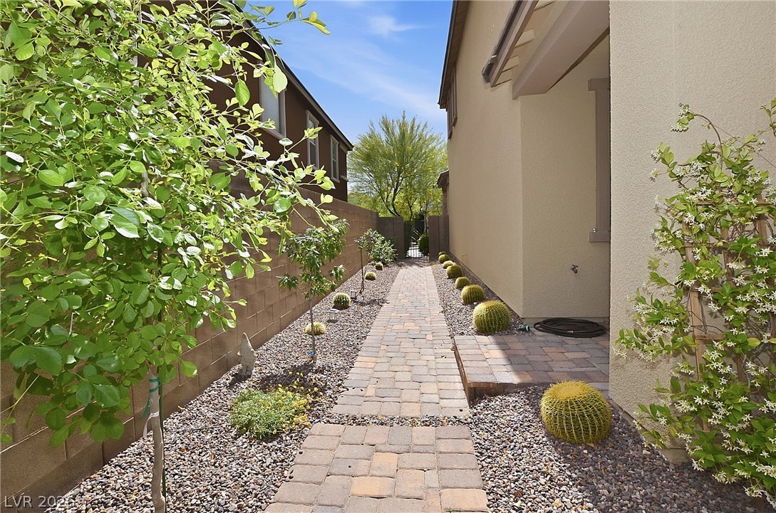 856 Riverlawn Place Las Vegas NV 89138