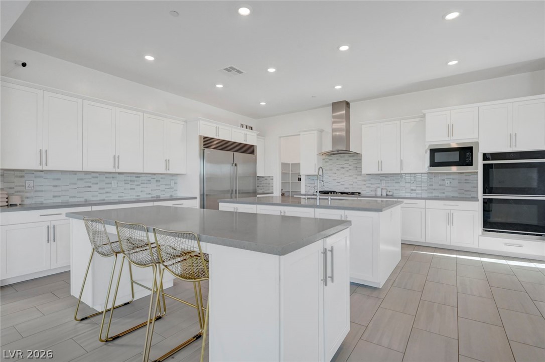 699 Glowing Horizon Street Henderson NV 89052