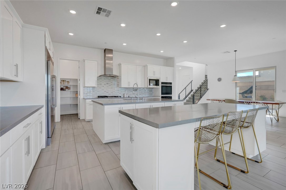 699 Glowing Horizon Street Henderson NV 89052