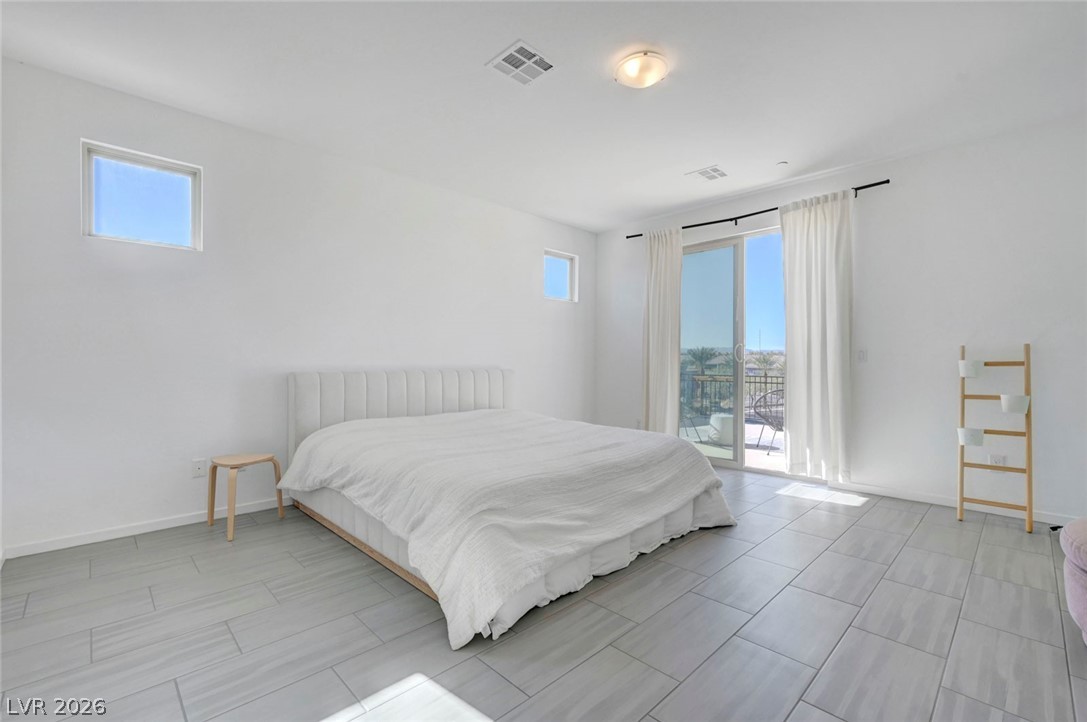 699 Glowing Horizon Street Henderson NV 89052