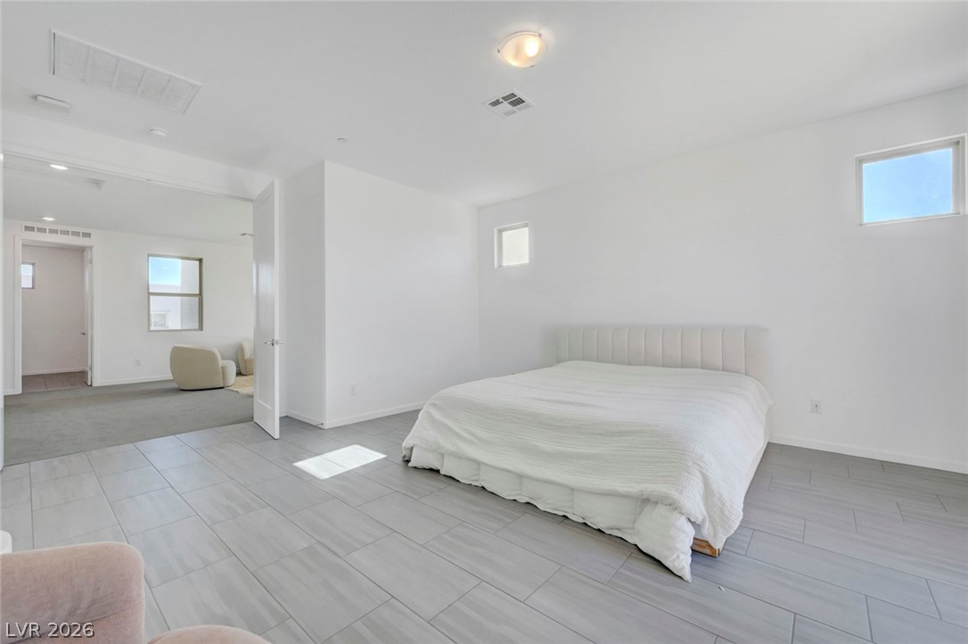699 Glowing Horizon Street Henderson NV 89052