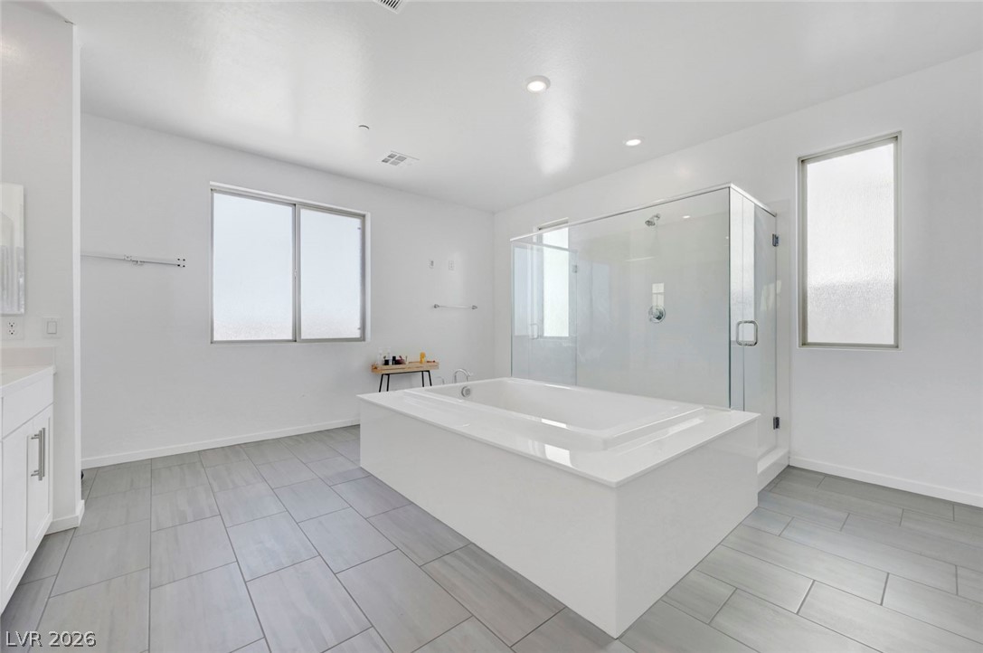 699 Glowing Horizon Street Henderson NV 89052