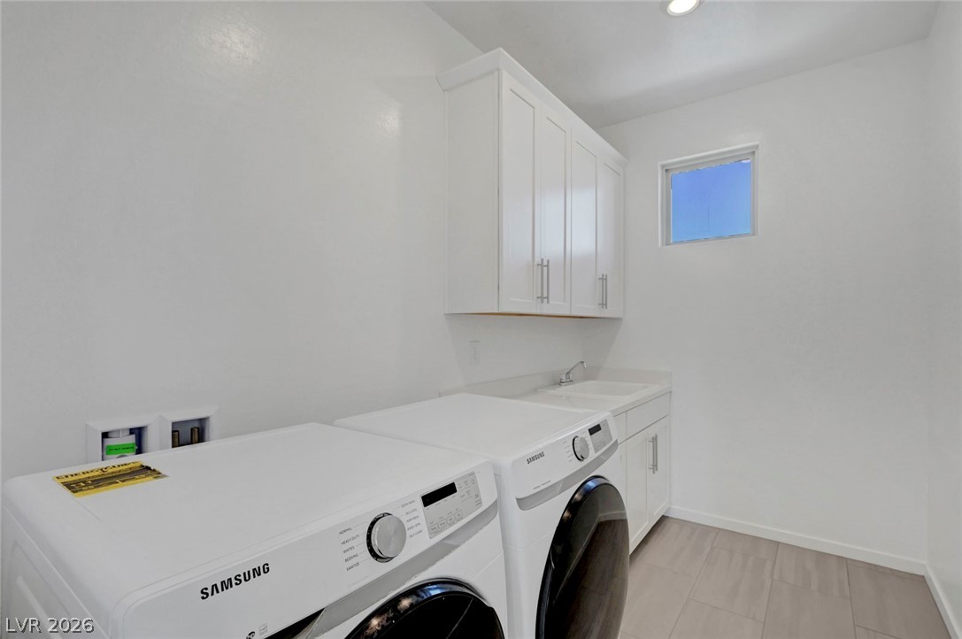 699 Glowing Horizon Street Henderson NV 89052
