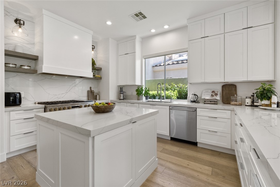 2797 Turtle Head Peak Dr Drive Las Vegas NV 89135