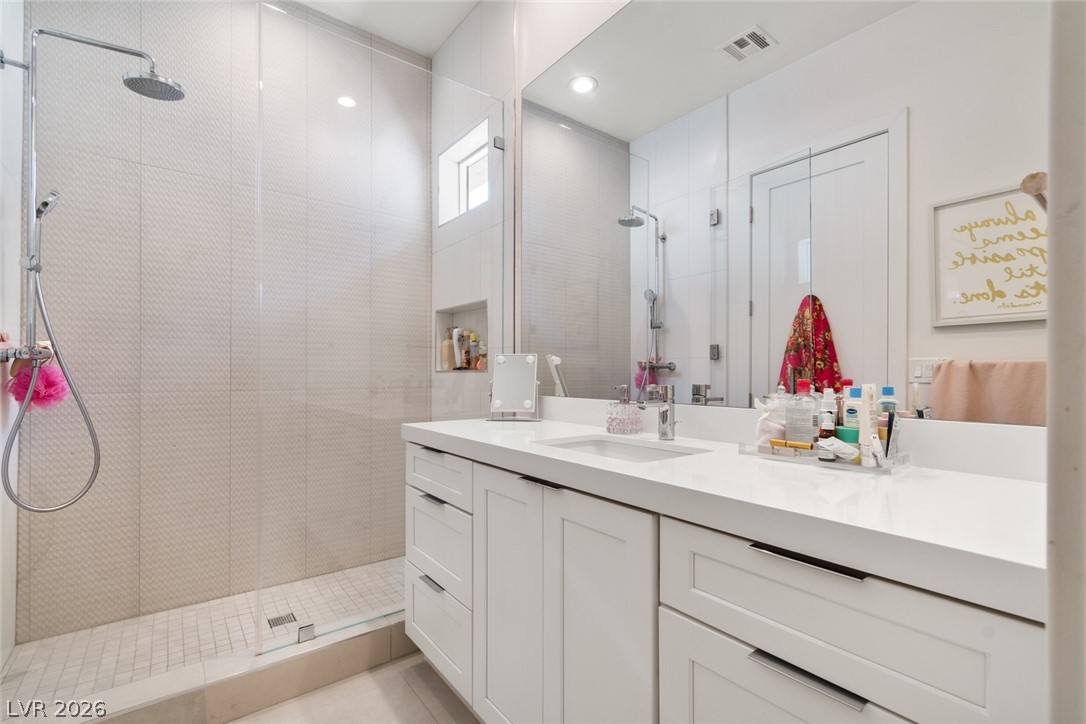 2797 Turtle Head Peak Dr Drive Las Vegas NV 89135