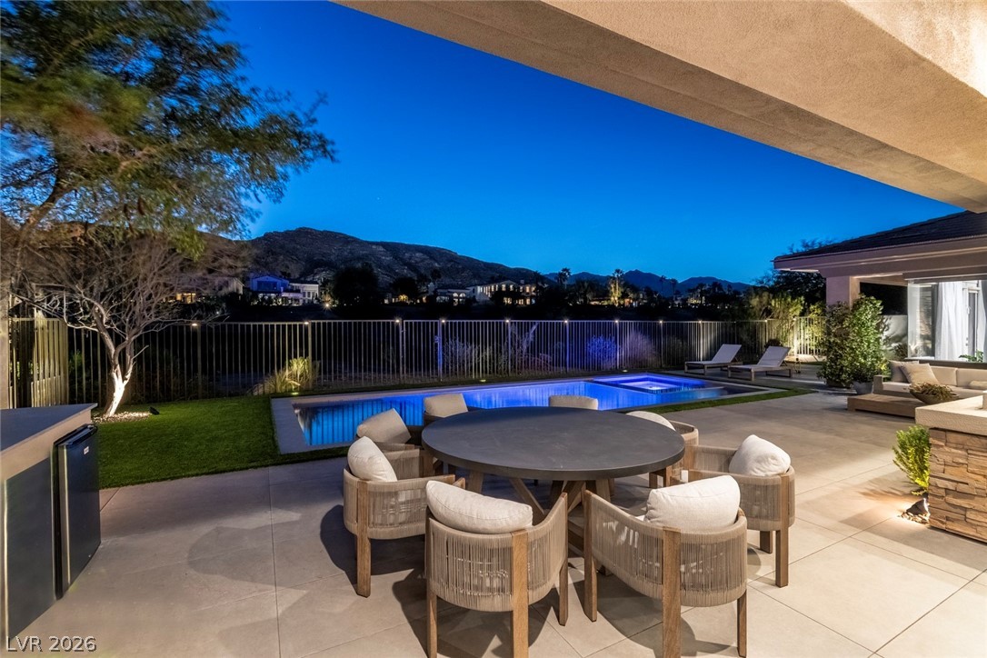 2797 Turtle Head Peak Dr Drive Las Vegas NV 89135