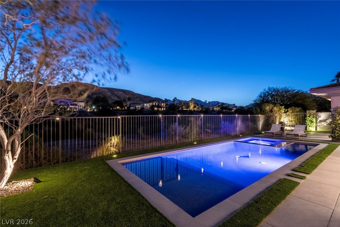 2797 Turtle Head Peak Dr Drive Las Vegas NV 89135