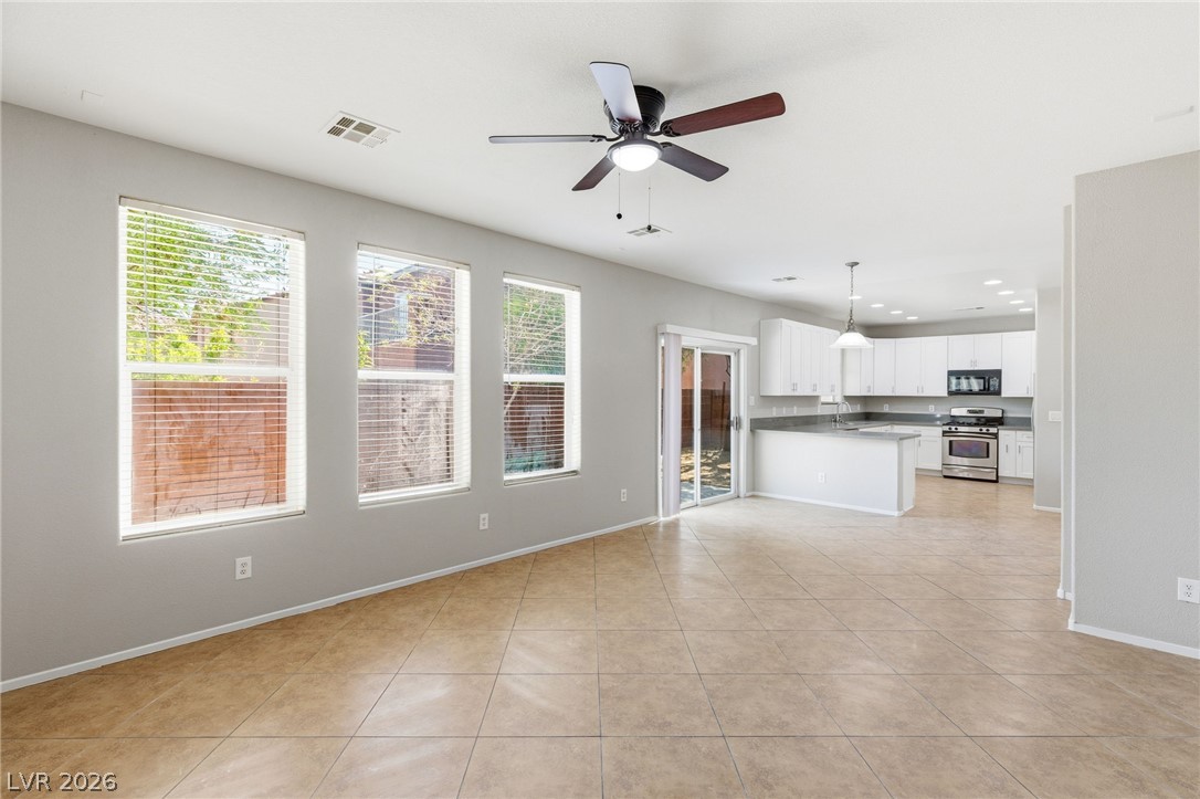 7127 Cabarita Avenue Las Vegas NV 89178