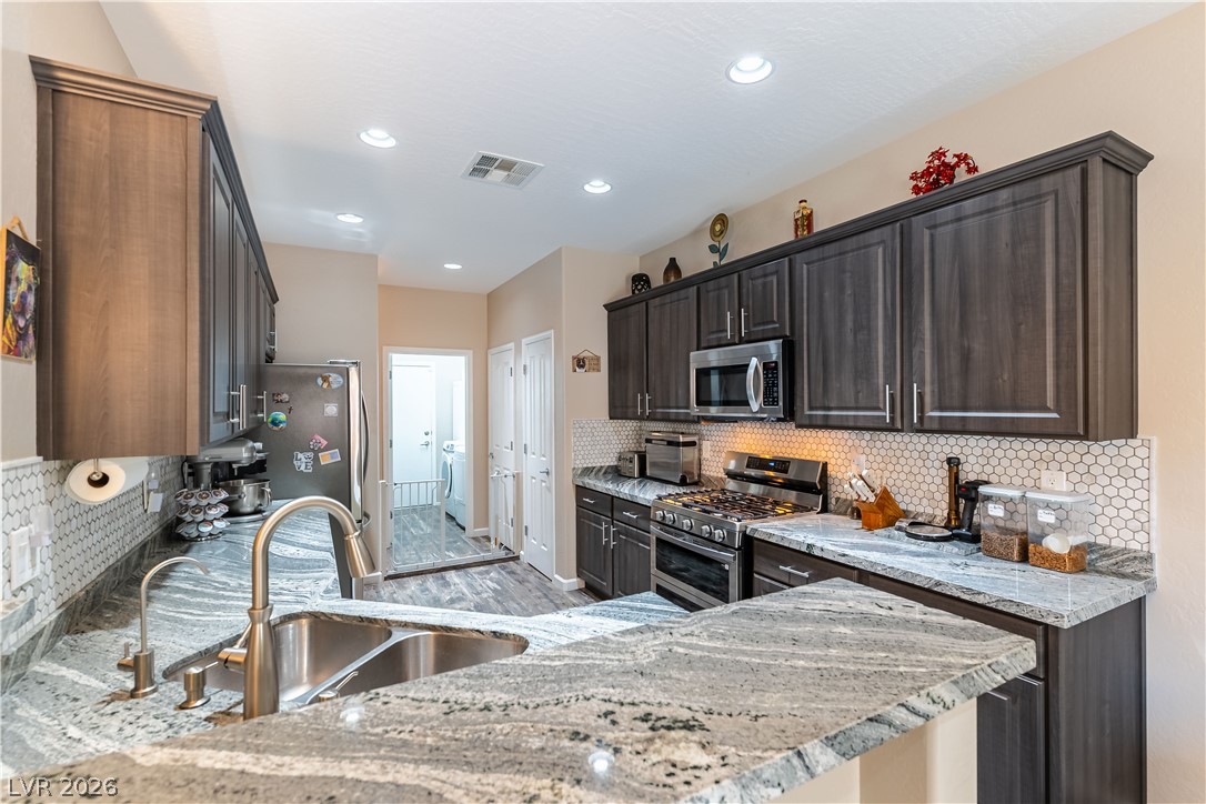 2120 Willow Wren Drive North Las Vegas NV 89084