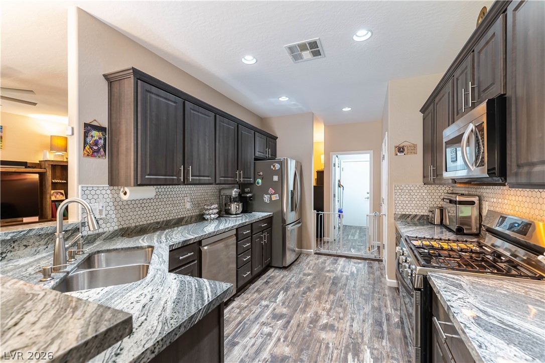 2120 Willow Wren Drive North Las Vegas NV 89084