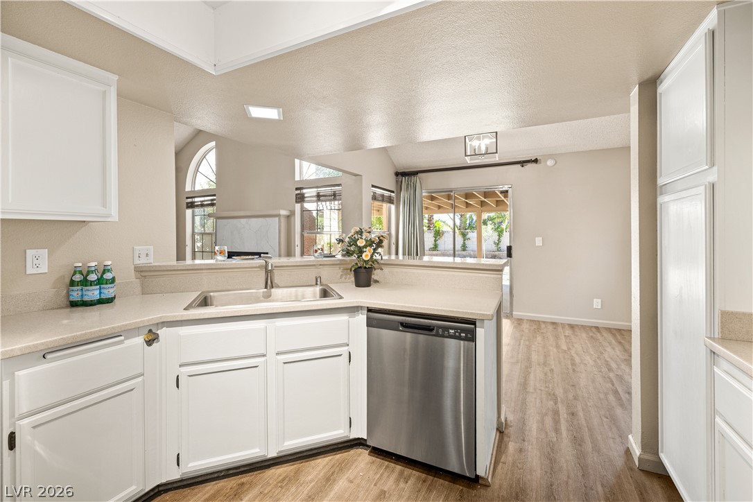 325 Manor Street Las Vegas NV 89145