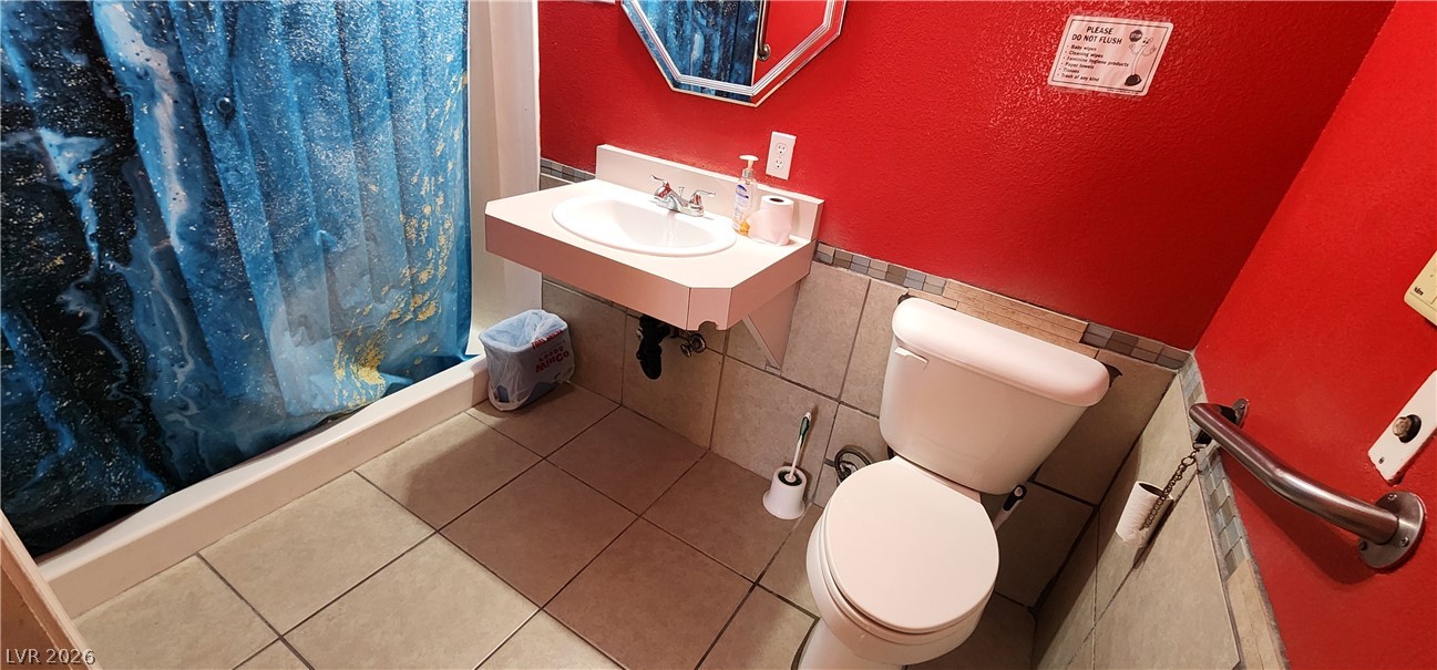4119 Meadowglen Circle Las Vegas NV 89121