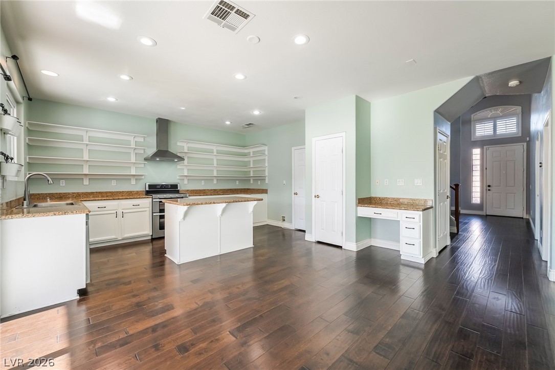 261 Timber Hollow Street Henderson NV 89012