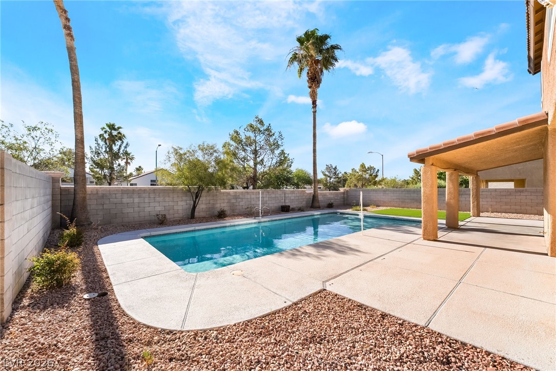 261 Timber Hollow Street Henderson NV 89012